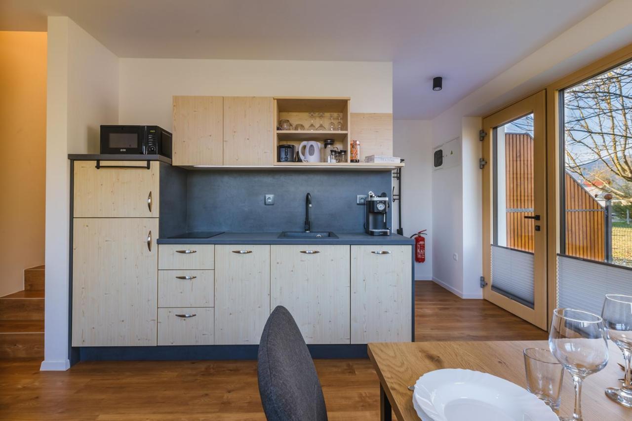 Maple & Pine Bled Apartment Exterior photo