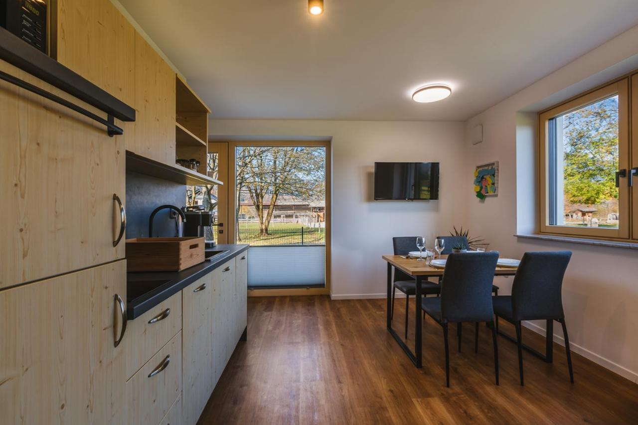 Maple & Pine Bled Apartment Exterior photo